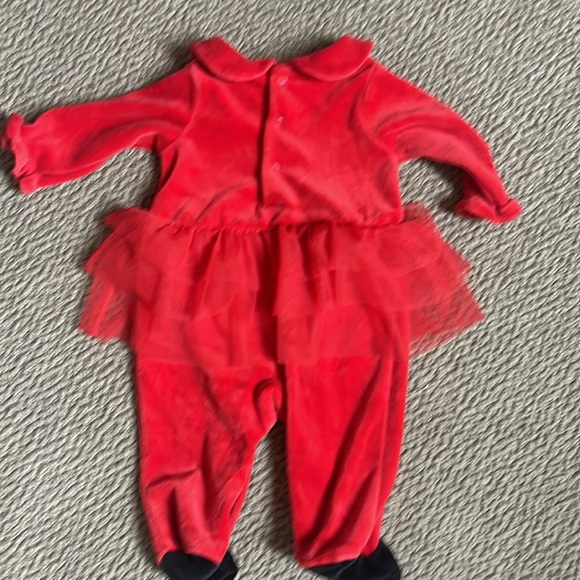 absorba (red) size 3 months. Really cute. Great condition! - Picture 6 of 6